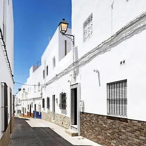https://casa-carmen-conil-de-la-frontera-11140.es-andalucia.com